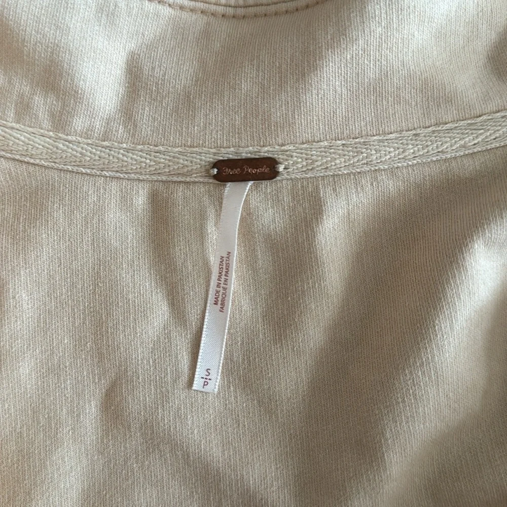 Ruby Jacket - Picture 4 of 4